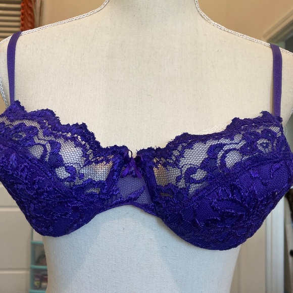 EUC Lily of France 36C Purple Lace Underwire Bra - Picture 4 of 6